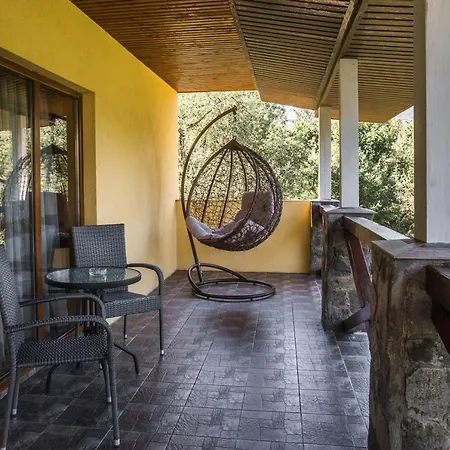 гора Apartment
